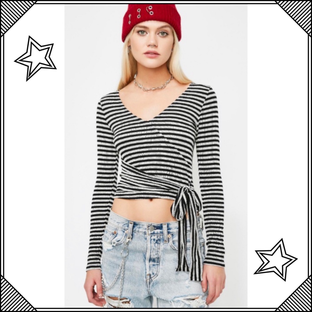 * Le Lis Wrap Top * Striped Cropped Shirt Stretch